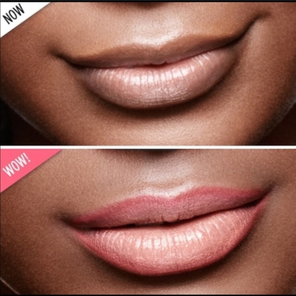 New Benefit: 0.75g Revved-up Red Double Lip Liner - Picture 2 of 4